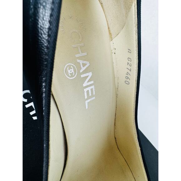 Chanel classic Black Patent Leather Toe Pumps with Metallic Silver Heel EU 40.5 - Picture 9 of 9